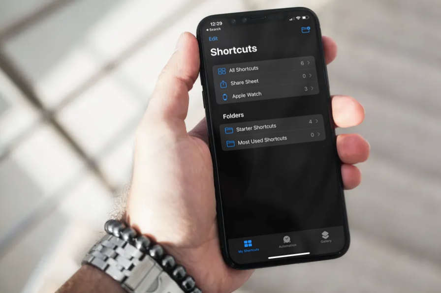 How to Organize Shortcuts in Folders on iPhone & iPad