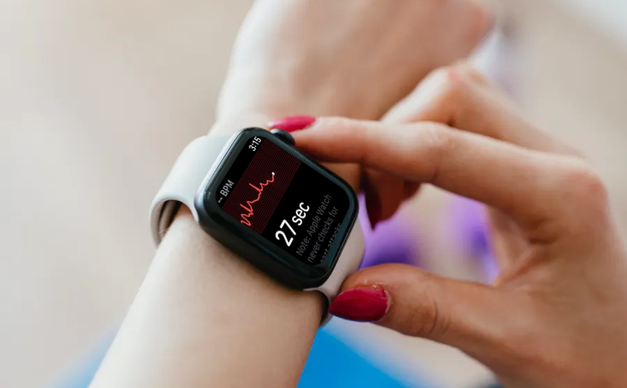How to Take an ECG on Apple Watch