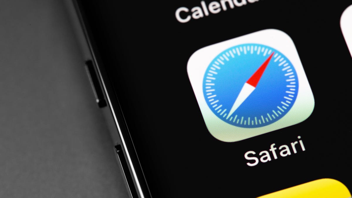 How to Never Lose a Safari Tab on Your iPhone Again